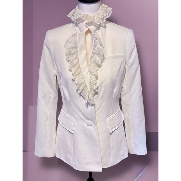 LoveShackFancy Lula Blaze In Antique White Lace Trim Single Button Size 4 - Picture 2 of 6